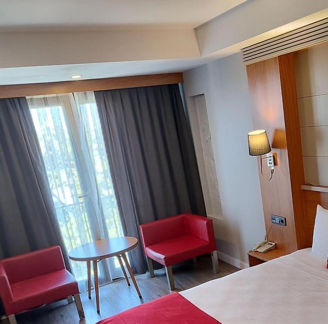 May Park Hotel Esmirna Exterior foto